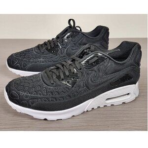 Nike 'Air Max 1 Ultra Plush' Sneaker 844882-001 Black Womens Size 6 / 36.5